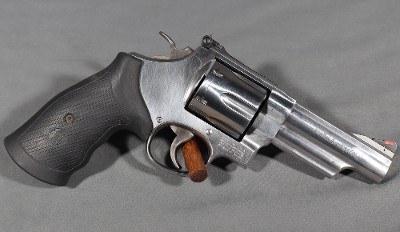 Smith & Wesson ~ 629-6 ~ .44 Magnum - Image 1 of 4