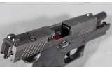 Sig Sauer ~ P320 ~ 9mm Luger - 4 of 5