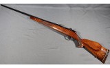 Weatherby ~ Mark V ~ .300 Weatherby Magnum - Image 2 of 10