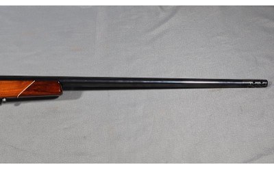 Weatherby ~ Mark V ~ .300 Weatherby Magnum - Image 5 of 10
