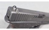 Glock~17 Gen 3~9mm Luger - 5 of 5
