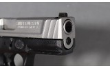 Smith & Wesson ~ SD40 VE ~ .40 S&W - 3 of 4