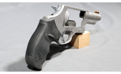 Taurus ~ The Judge ~ .45LC/.410 - Image 4 of 6