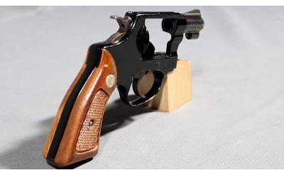 Smith & Wesson ~ 37 ~ .38 Special - Image 4 of 6