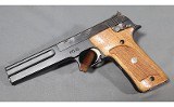 Smith & Wesson~422~.22 Long Rifle - Image 2 of 6