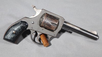 H&R~Model 622~.22 Cal. - Image 1 of 5
