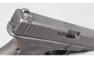 Glock~19 Gen 4~9mm Luger - Image 4 of 4