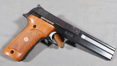 Smith & Wesson~422~22LR - Image 1 of 4