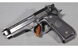 Beretta~96~.40 S&W - Image 3 of 12