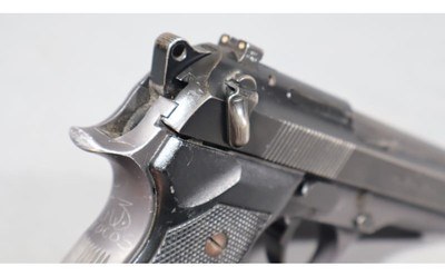 Beretta~96~.40 S&W - Image 11 of 12
