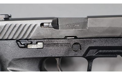 Sig Sauer~P320~.40 S&W - Image 4 of 5