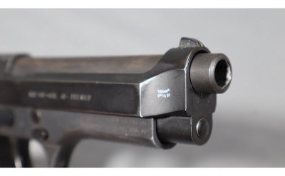 Beretta~96D~.40 S&W - Image 3 of 5