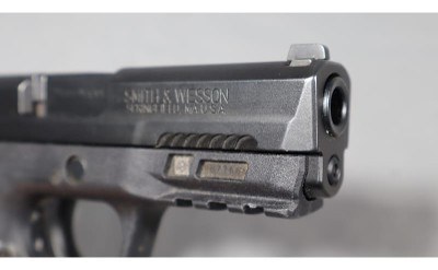 Smith & Wesson~M&P 9 Shield EZ~9mm Luger - Image 3 of 4