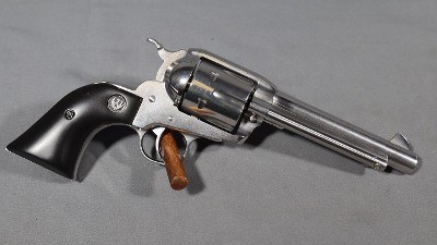 Ruger~New Vaquero~.44 Magnum - Image 1 of 5