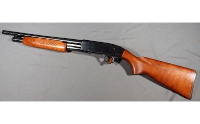 Western Auto~Model R310AB~12 Gauge - Image 2 of 10