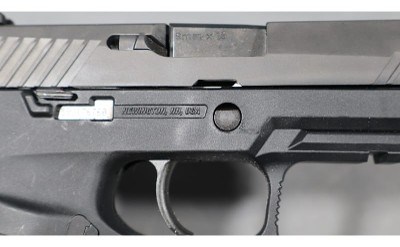 Sig Sauer~P320~9mm Luger - Image 4 of 5