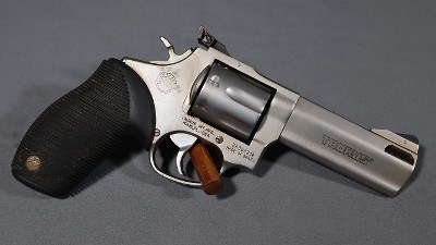 Taurus~Tracker~.357 Magnum - Image 1 of 5