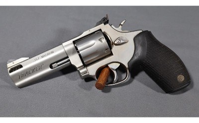 Taurus~Tracker~.357 Magnum - Image 2 of 5