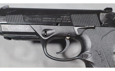 Beretta~PX4 Storm~.40 S&W - Image 5 of 5