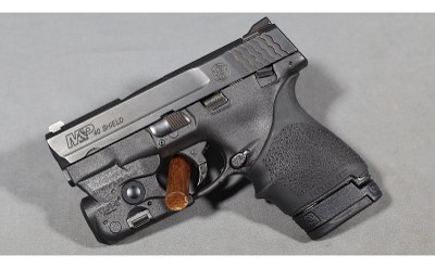 Smith & Wesson~M&P 40 Shield~.40 S&W - Image 2 of 5
