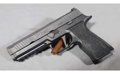 Sig Sauer~P320 XTEN~10mm Auto - Image 2 of 6