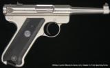 RUGER
Mark II
Semi auto pistol
.22 Lr
- 1 of 4