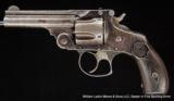 SMITH & WESSON
.38 Double Action Third Model
revolver
.38 S&W
- 2 of 3