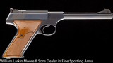 COLT Woodsman Target 3rd model,.22LR, 6" Blue Checkered walnut grips, Mfg 1974, AS NEW - 1 of 4