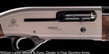 BERETTA A400 Xplor OBHP 12ga 3.5" chamber, Walnut stok with kick-off, ABS case AS NEW Test fired only - 2 of 8