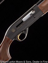 BERETTA AL391 Urika 20ga 28" Mobil choke, ABS case, Walnut stock, Like new - 1 of 9