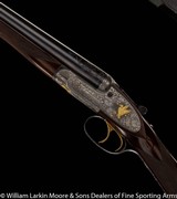 JAMES PURDEY & SONS Best SLE SxS Two barrel set 12ga 2 3/4 1 1/4 26" IC&IC, 30" 2 3/4 1 1/4 M&IM, Extra finish engraving with gold birds by - 8 of 9