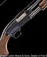 WINCHESTER Model 12 Deluxe Trap 12ga 30" F, Duck bill Vent rib, Monte Carlo comb, Deluxe Checkered wood, Mfg 1961 - 1 of 8