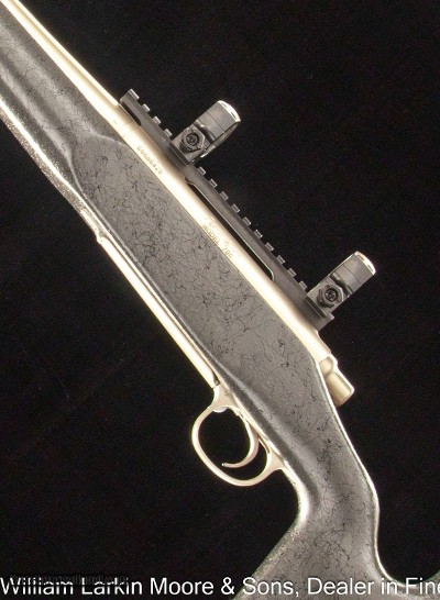 REMINGTON MODEL 700 STAINLESS CUSTOM RIFLE .338 RUM