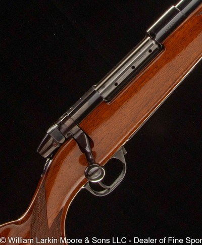 WEATHERBY MARK V DELUXE 7MM WBY. - Image 1 of 7