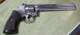 Smith & Wesson Model 686 - 2 of 6