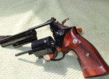 Smith & Wesson Model 19-2 - 4 of 5