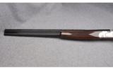 Beretta 686 Onyx O/U Shotgun in 12 Gauge - 6 of 8