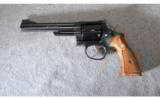 Smith & Wesson 19-7
.357 Magnum - 2 of 2