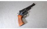 Smith & Wesson 28-2.357 Magnum - 1 of 2