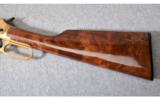 Winchester 9422 XTR
Annie Oakley Commemorative
.22 S/L/LR - 7 of 8