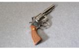 Smith & Wesson 15-3
.38 Special - 1 of 2