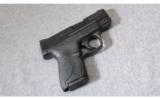 Smith & Wesson M&P 40 Shield
.40S&W - 1 of 2