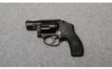 Smith & Wesson Bodyguard
.38 Spl - 2 of 2