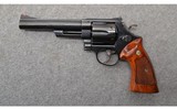Smith & Wesson ~ 29-2 ~ .44 Rem. - 2 of 2