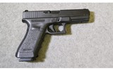 Glock ~ Model 22 ~ 40 S&W - 1 of 2