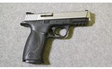 Smith and Wesson ~ M&P 40 ~ 40 S&W - 1 of 2