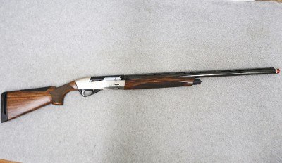 Benelli ~ Model Ethos Sport ~ 12 Gauge