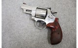 Smith and Wesson ~ Model 629-6 ~ 44 Magnum - 2 of 2
