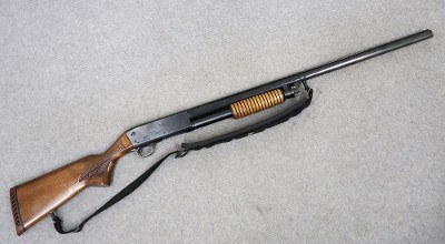 Ithaca ~ Model 37 Featherlight ~ 12 Gauge