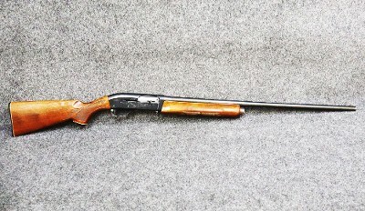 Remington ~ Model 1100 ~ 12 Gauge